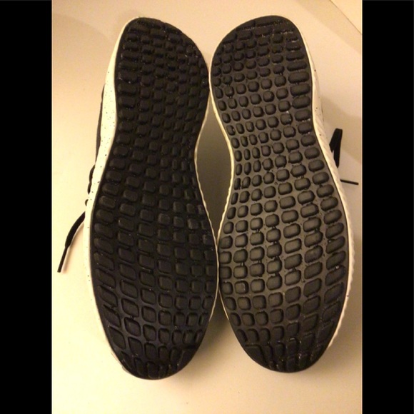 Adidas men’s adicross “bounce” sneakers - Picture 5 of 5